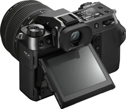 Fujifilm GFX50S II 51MP Mirrorless Camera With GF 35-70mm F4.5-5.6 WR Lens - image 8