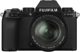 Fujifilm X-S10 Mirrorless Camera (XF 16-80mm) - image 1