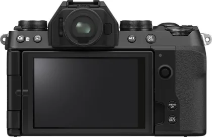 Fujifilm X-S10 Mirrorless Camera Camera Body with XC 35mm F/2 Lens - image 4