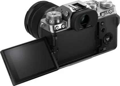 Fujifilm X-T4 26MP Mirrorless Camera with XF33 mm F1.4 R LM WR Lens - image 5