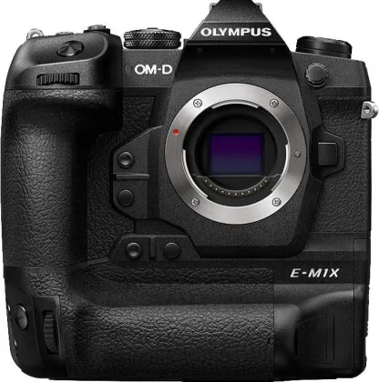 Olympus OM-D E-M1X 20.4 MP Mirrorless Camera (Body Only) - image 2