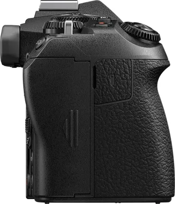 Olympus OMD-EM1-Mark II Mirrorless Camera 12-40mm F/2.8 PRO Lens - image 3
