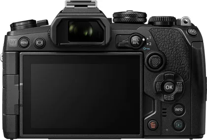 Olympus OMD-EM1-Mark II Mirrorless Camera 12-40mm F/2.8 PRO Lens - image 5
