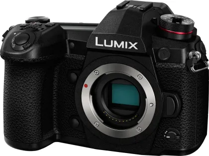 Panasonic Lumix DC-G9 Mirrorless Camera - image 3