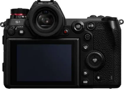 Panasonic Lumix DC-S1MGA - K Mirrorless Digital Camera (24-105mm Lens) - image 2