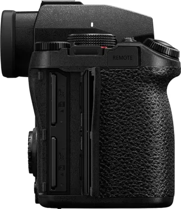 Panasonic LUMIX G9II 25MP Mirrorless Camera with 12-60mm F/2.8-4 Lens - image 6