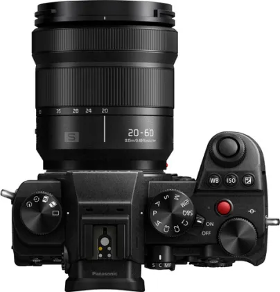 Panasonic Lumix S5 24MP Mirrorless Camera with Lumix S 20-60mm F/3.5-5.6 Lens - image 5
