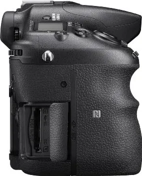 Sony A77II Digital SLR Camera with 16-50mm F2.8 Lens - image 8