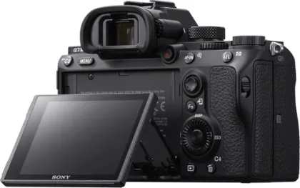 Sony Alpha 7 III 24.2MP Mirrorless Digital SLR Camera with E 24-70mm F/2.8 G Master Lens - image 5
